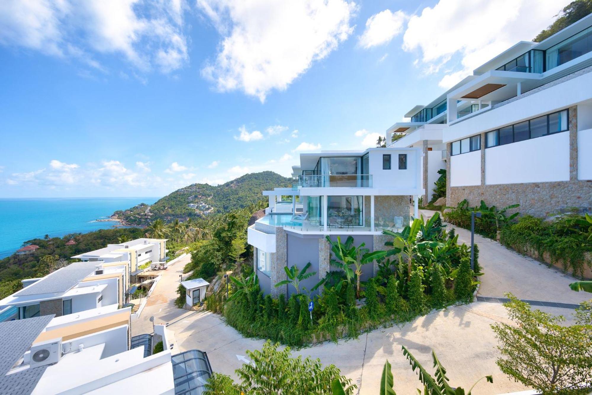 The Wave 2 Villa